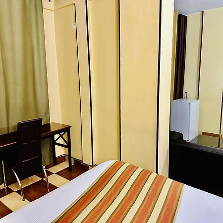 Yaahot Ξενοδοχείο Yaoundé Εξωτερικό φωτογραφία